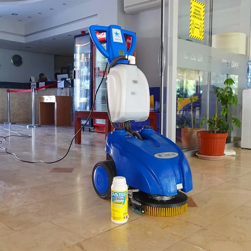 ELEKTRİKLİ ZEMİN YIKAMA MAKİNESİ ESC42